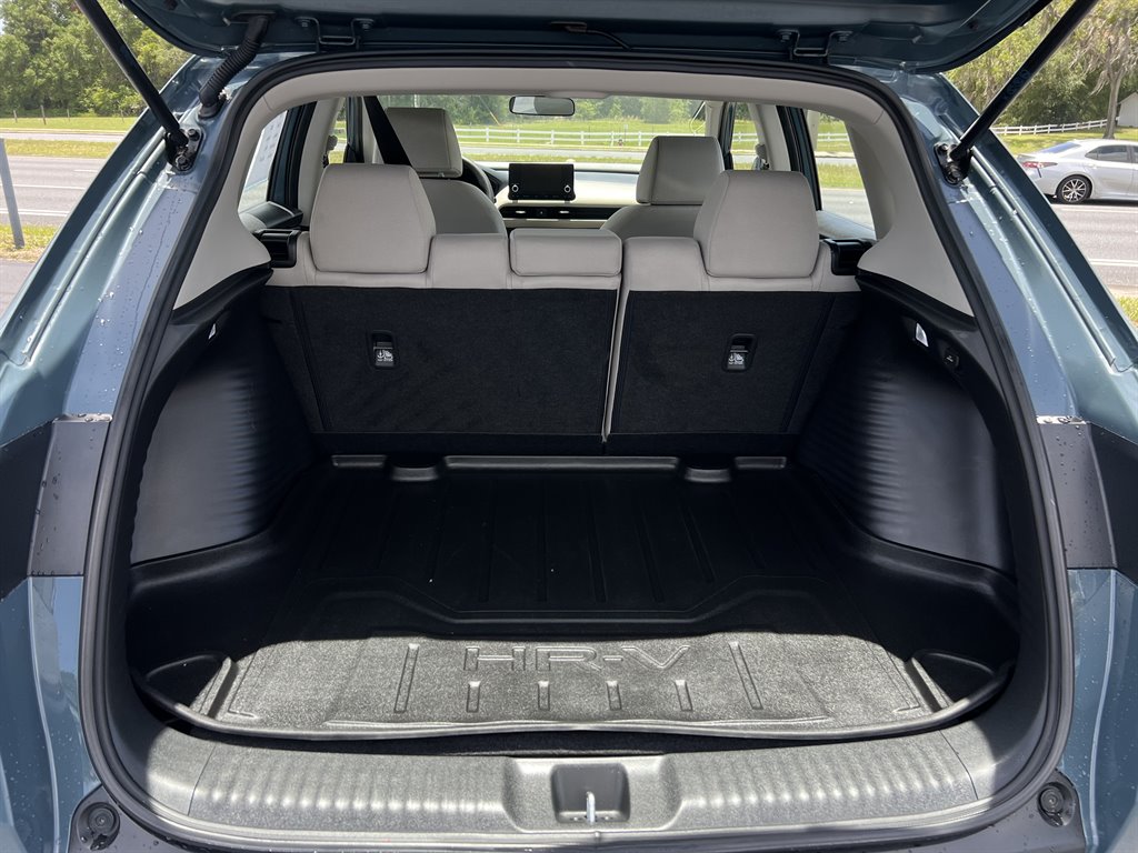 2025 Honda HR-V LX - Photo 10