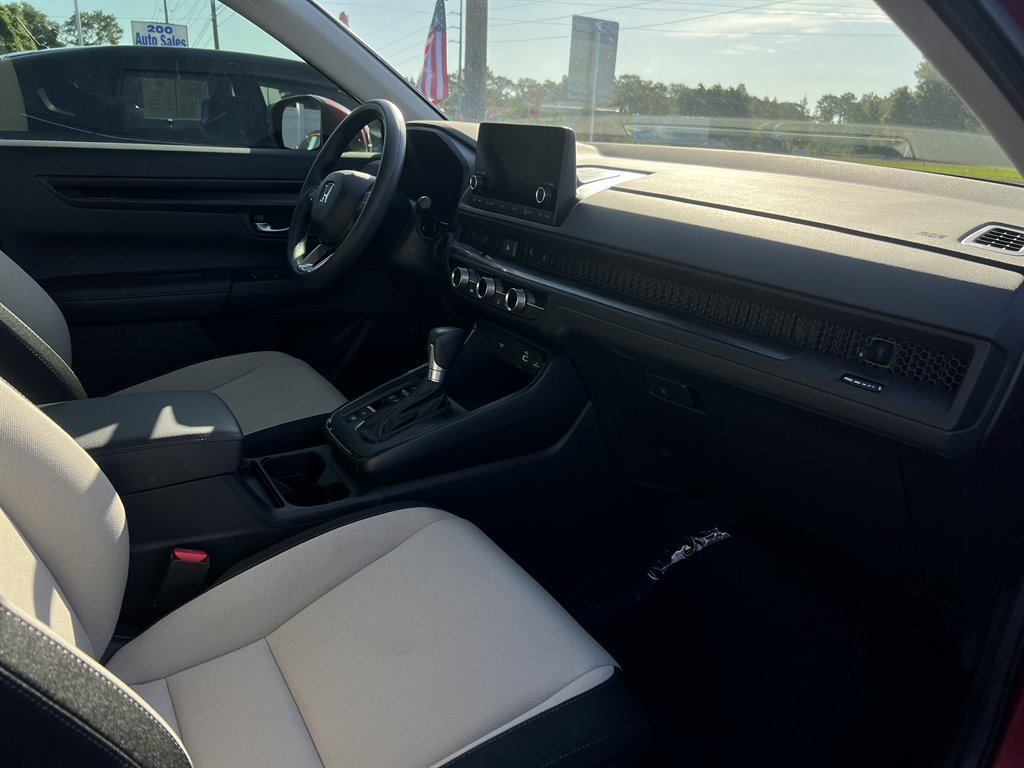 2024 Honda CR-V LX - Photo 15
