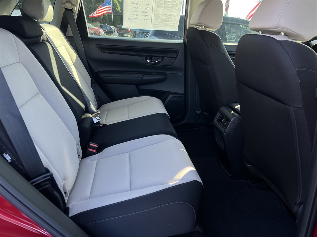 2024 Honda CR-V LX - Photo 13