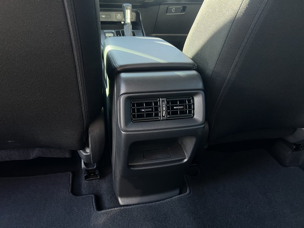 2024 Honda CR-V LX - Photo 10