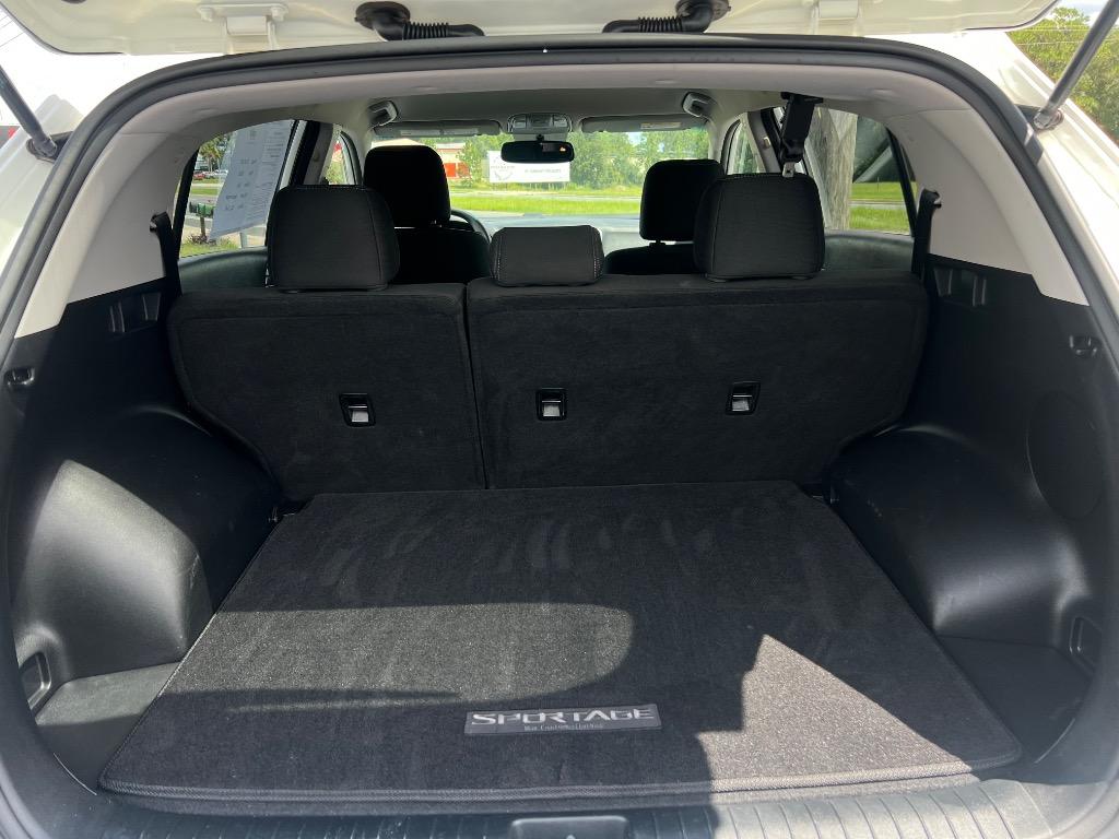 2018 Kia Sportage LX - Photo 10