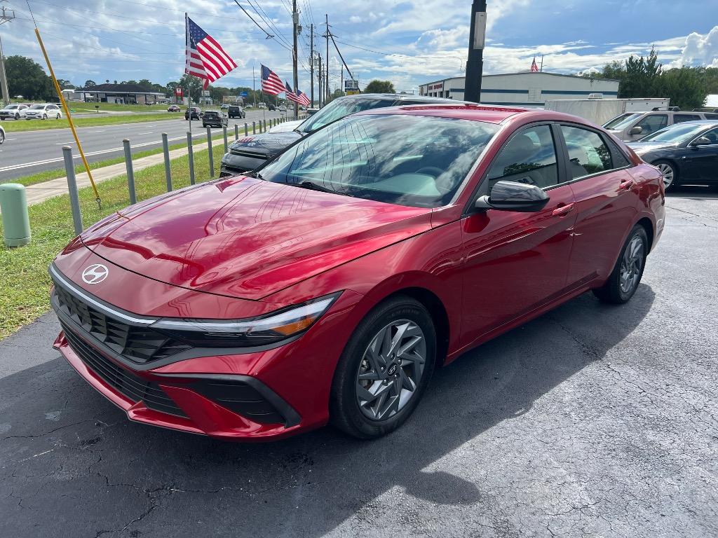 2024 Hyundai Elantra